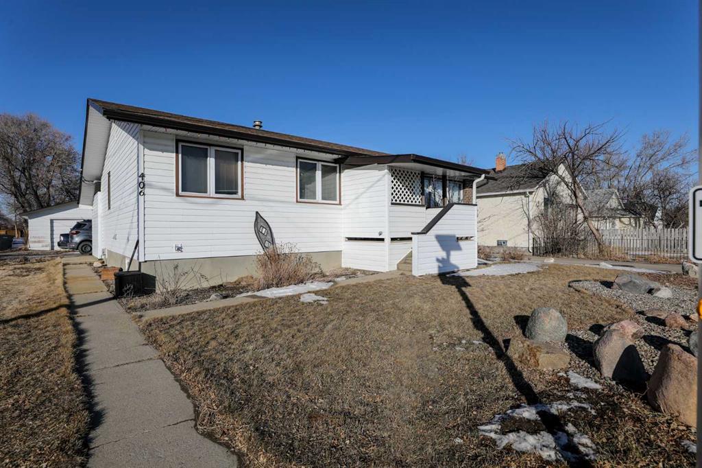 Picture of 406 Rogers Avenue , Picture Butte Real Estate Listing