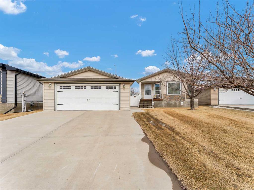 Picture of 59 Timothy Way SE, Medicine Hat Real Estate Listing