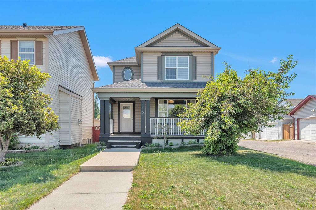 Picture of 115 Evermeadow Avenue SW, Calgary Real Estate Listing
