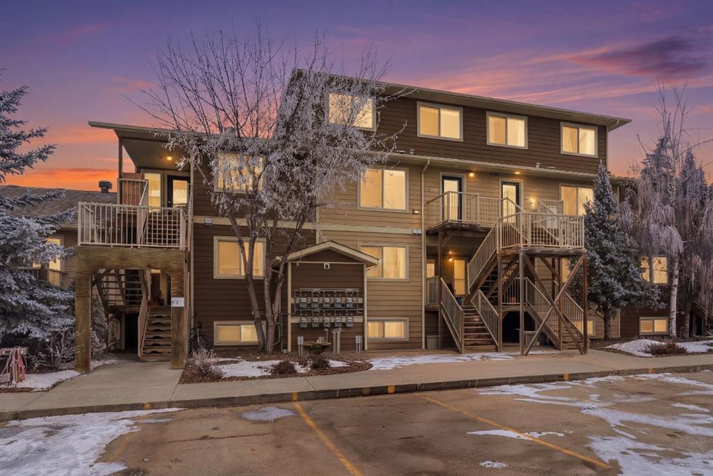 Picture of 207, 323 Fourth Avenue , Strathmore Real Estate Listing