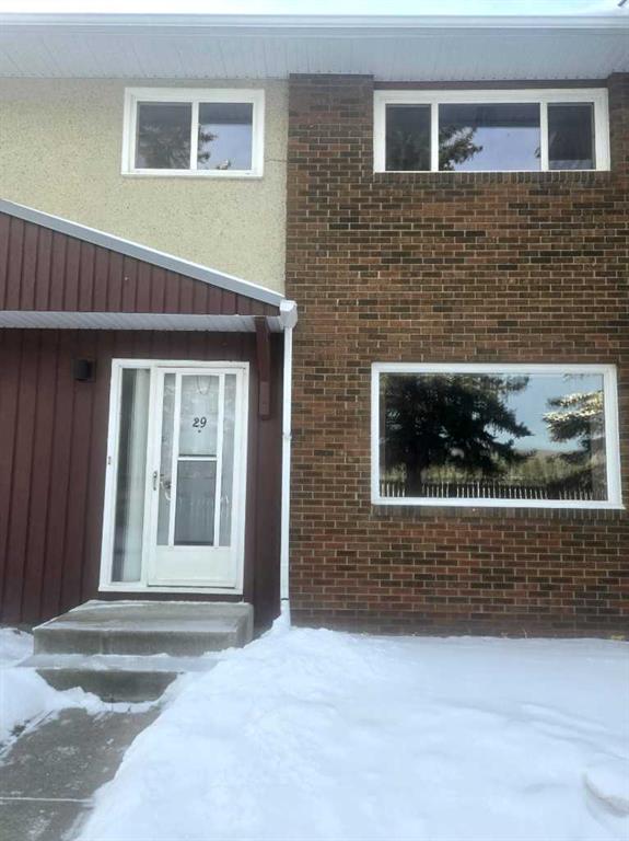 Picture of 29, 441 Switzer Drive , Hinton Real Estate Listing