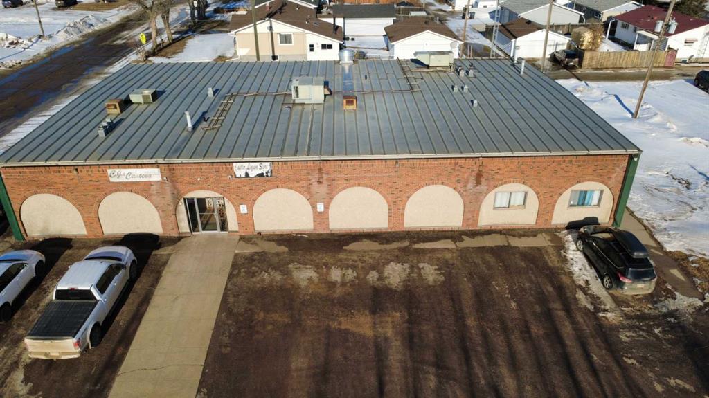 Picture of 5301 50 Avenue , Castor Real Estate Listing