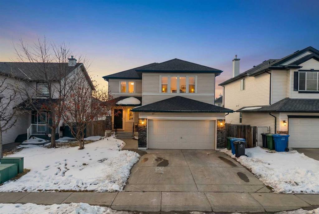 Picture of 332 Oakmere Way , Chestermere Real Estate Listing