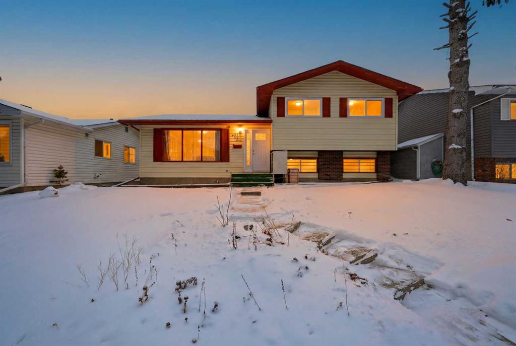 Picture of 6011 Temple Drive NE, Calgary Real Estate Listing
