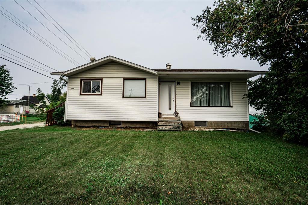 Picture of 10916 105 Avenue , Fairview Real Estate Listing
