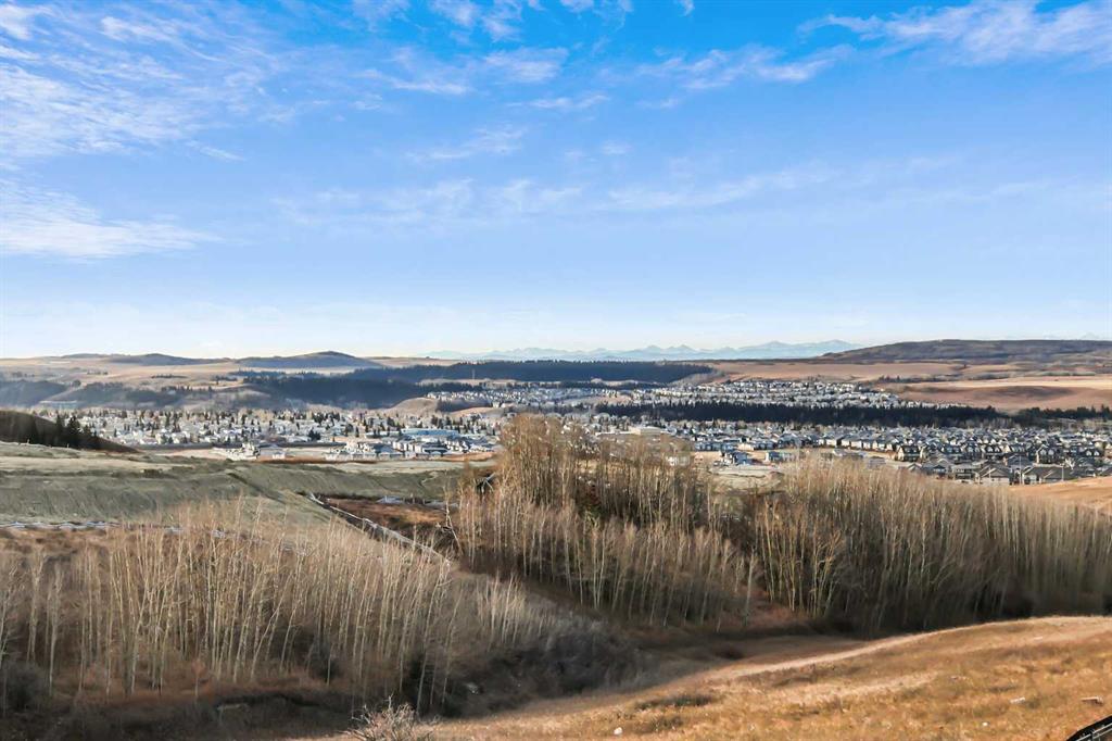 Picture of 68 Heritage Ridge , Cochrane Real Estate Listing