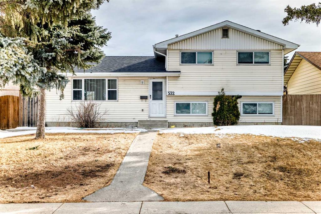 Picture of 532 Rundleridge Drive NE, Calgary Real Estate Listing