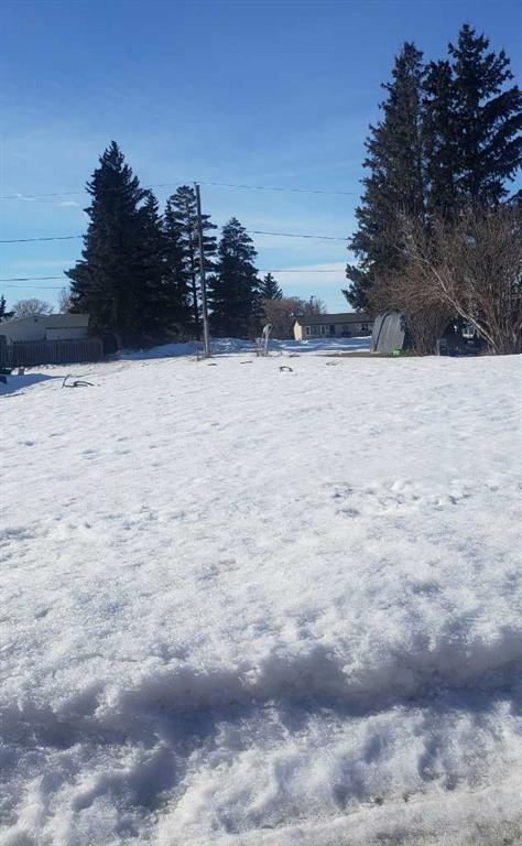 Picture of 216 1 Street W, Lashburn Real Estate Listing