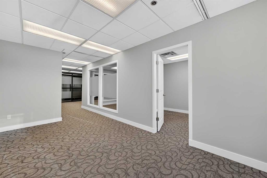 Picture of 202, 1109 17 Avenue SW, Calgary Real Estate Listing