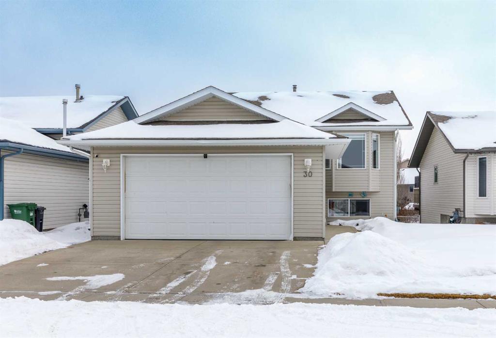 Picture of 30 Ireland Crescent , Red Deer Real Estate Listing