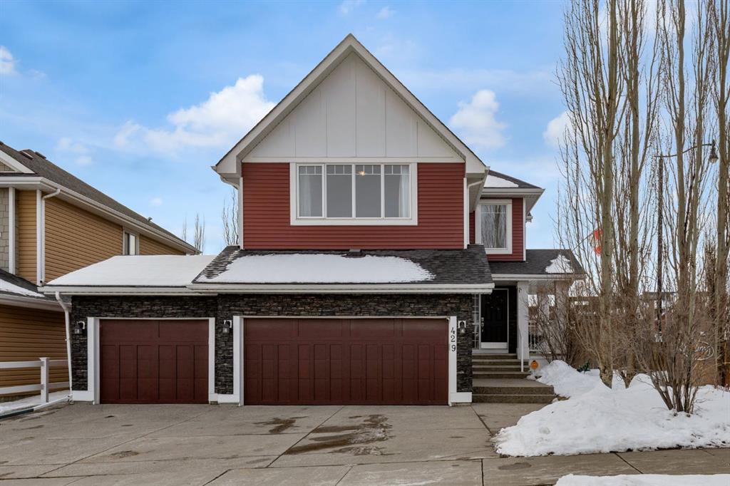 Picture of 429 River Heights Drive , Cochrane Real Estate Listing