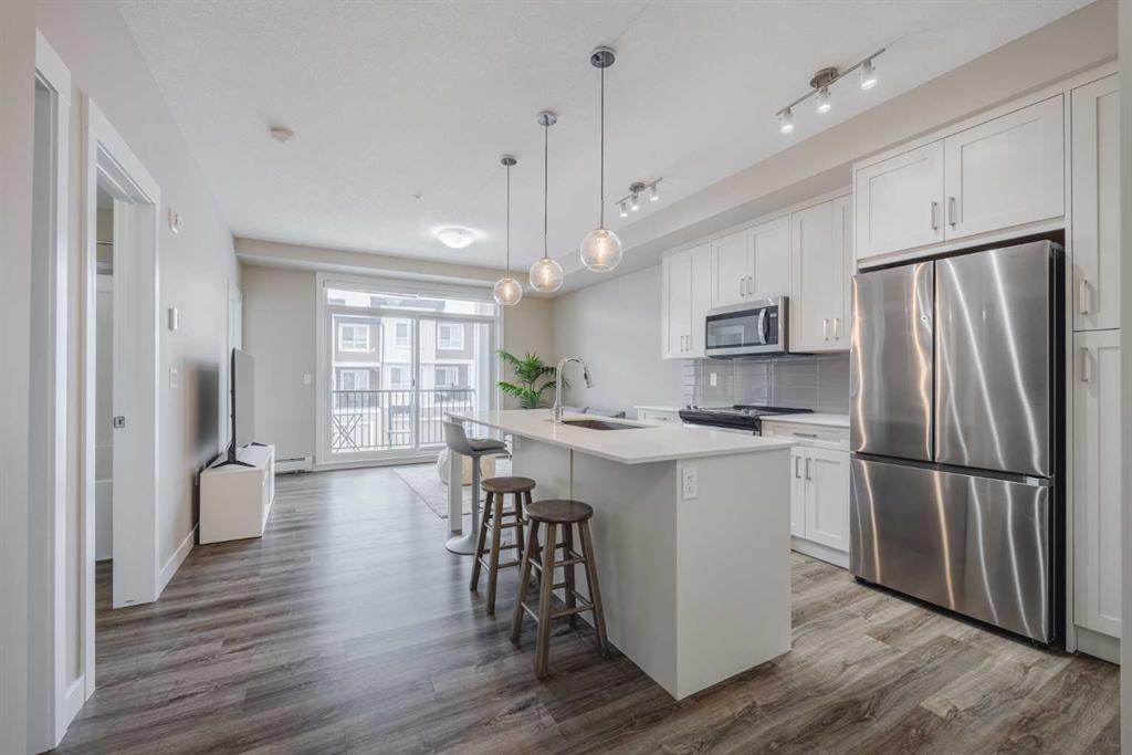 Picture of 210, 25 Walgrove Walk  SE, Calgary Real Estate Listing