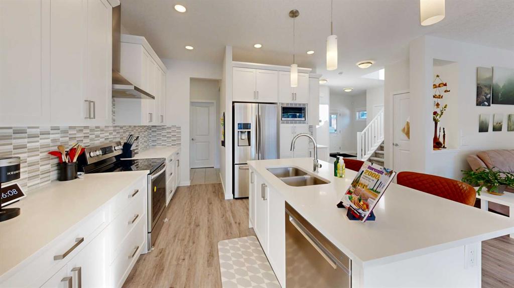 Picture of 27 Mist Mountain Rise , Okotoks Real Estate Listing