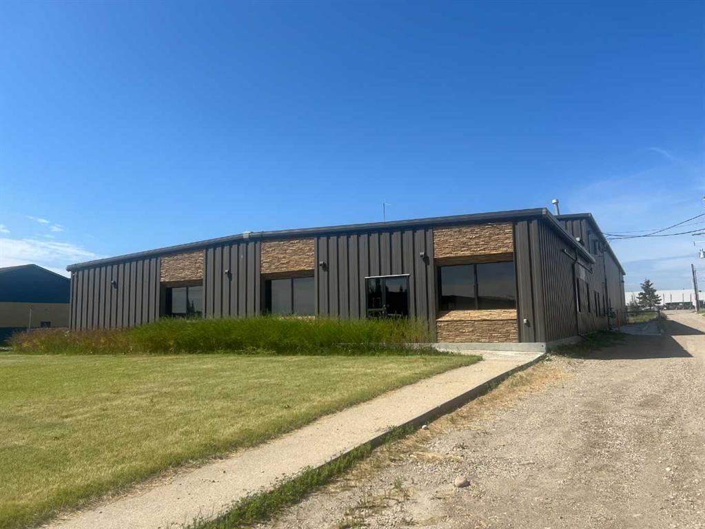 Picture of 308 56 Street , Edson Real Estate Listing