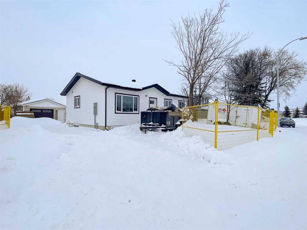 Picture of 161 Deep Road , Fort McMurray Real Estate Listing