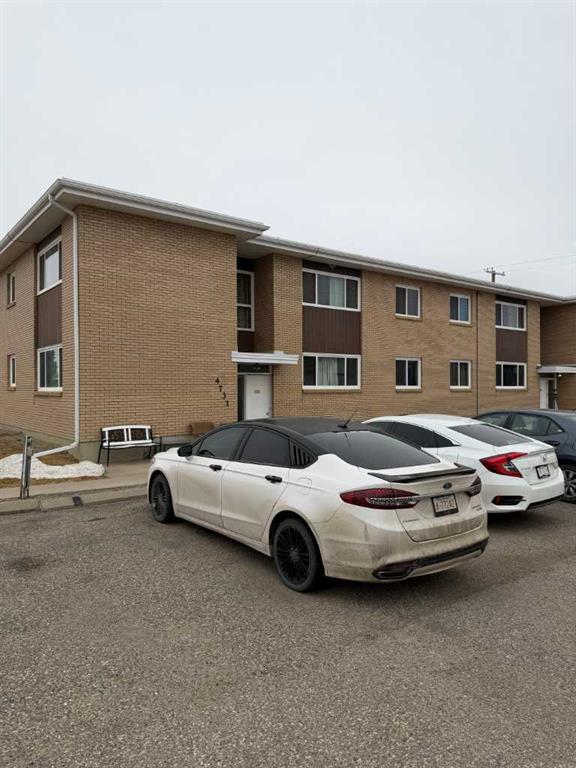 Picture of 11, 4731 50 Avenue , Taber Real Estate Listing