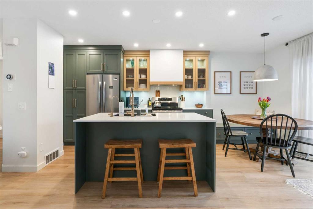 Picture of 46 Prestwick Rise SE, Calgary Real Estate Listing