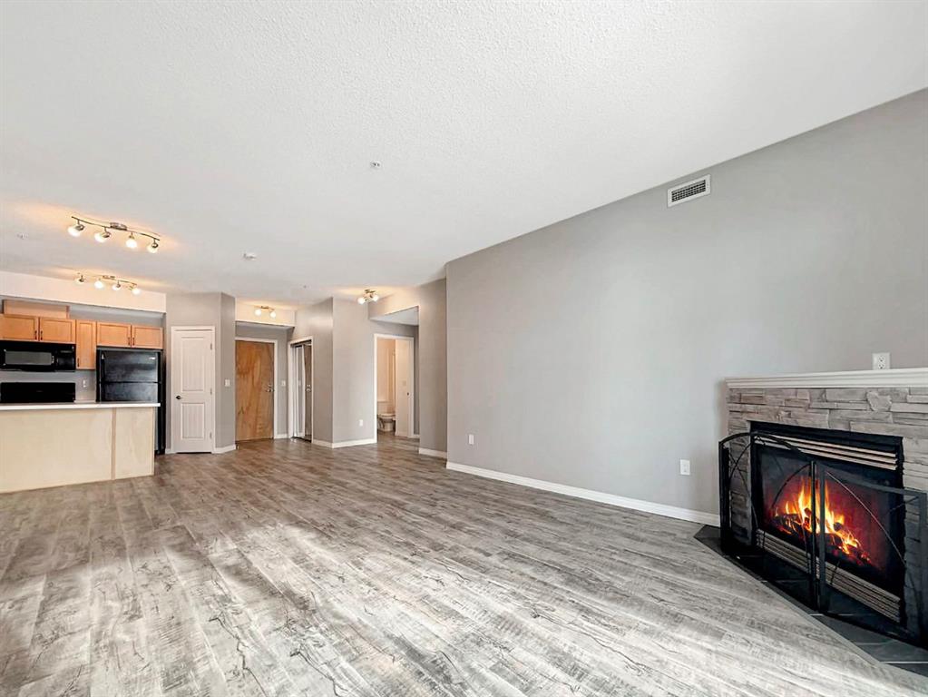 Picture of 201, 160 Moberly Road , Grande Cache Real Estate Listing