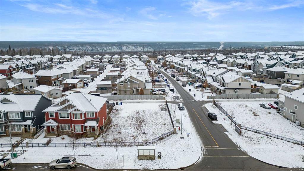 Picture of 221 Heritage drive  , Fort McMurray Real Estate Listing