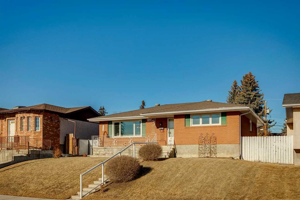 Picture of 256 Huntridge Road NE, Calgary Real Estate Listing