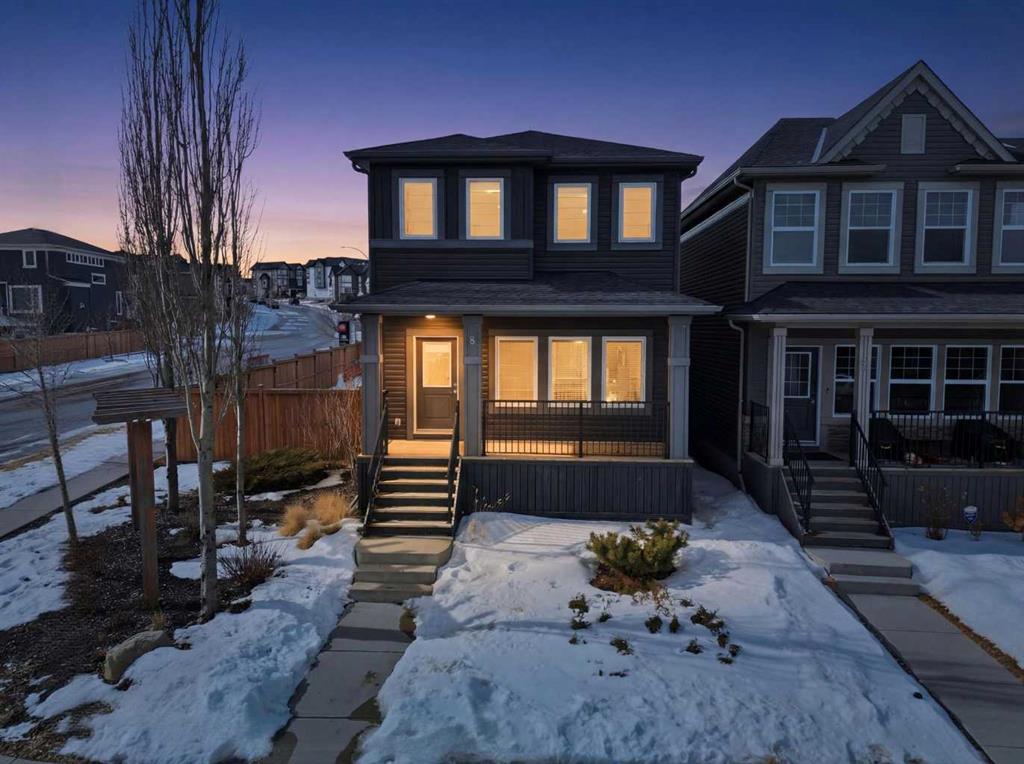 Picture of 8 Evanscrest Way NW, Calgary Real Estate Listing