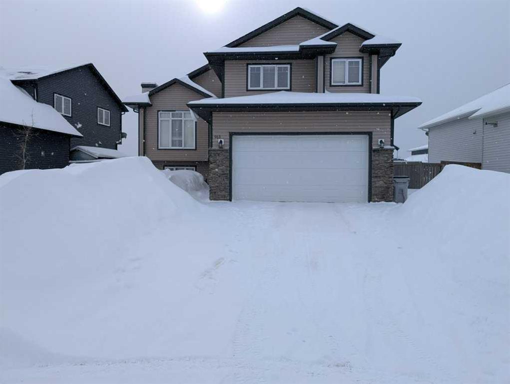 Picture of 913 7 Avenue SE, Slave Lake Real Estate Listing