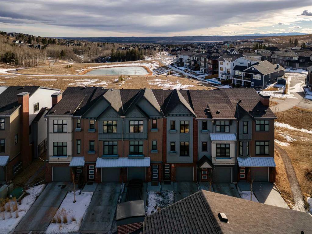 Picture of 74 Spring Willow Close SW, Calgary Real Estate Listing