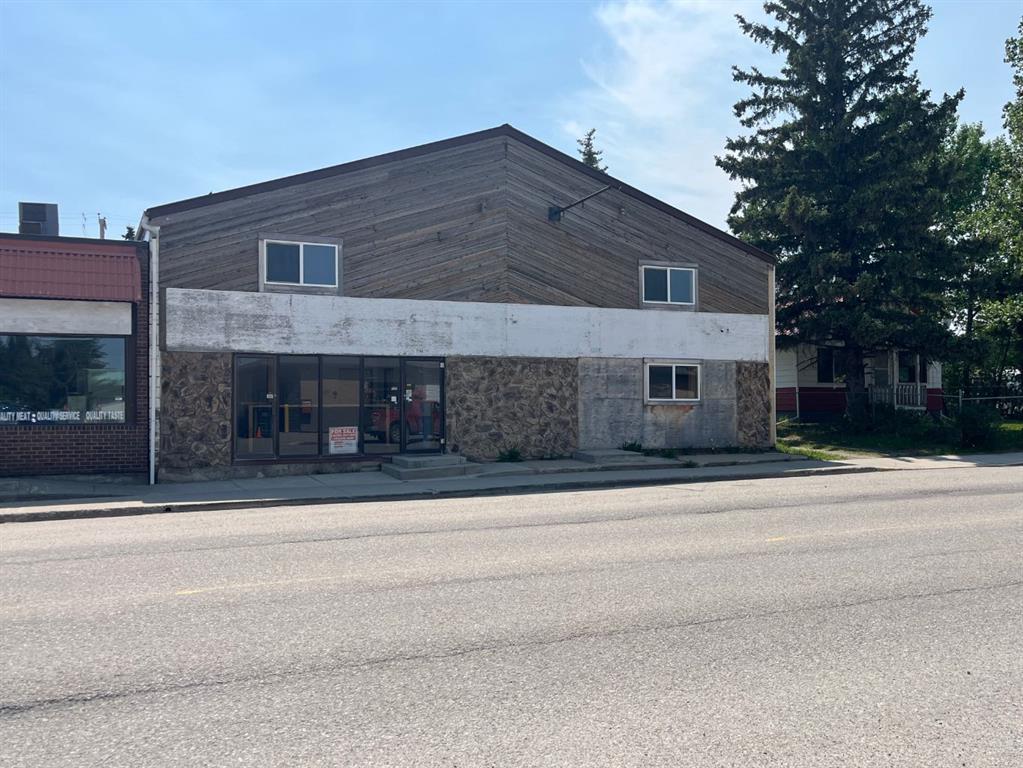 Picture of 5115 50 Street , Caroline Real Estate Listing