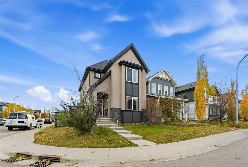 Picture of 137 Marquis Common SE, Calgary Real Estate Listing