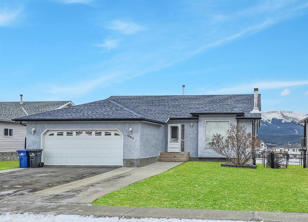 Picture of 10913 Grande Avenue , Grande Cache Real Estate Listing