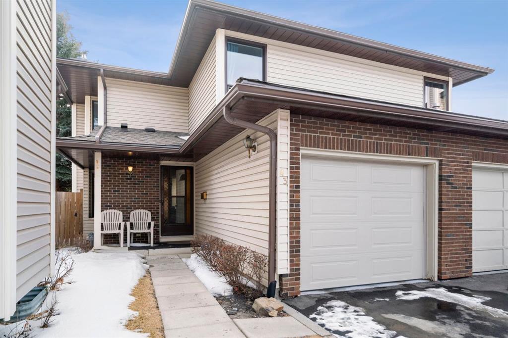 Picture of 43, 11333 30 Street SW, Calgary Real Estate Listing
