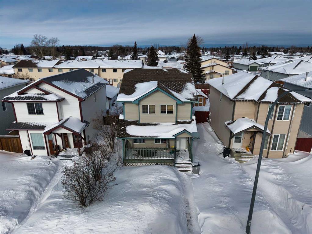 Picture of 708 8 Avenue SW, Slave Lake Real Estate Listing