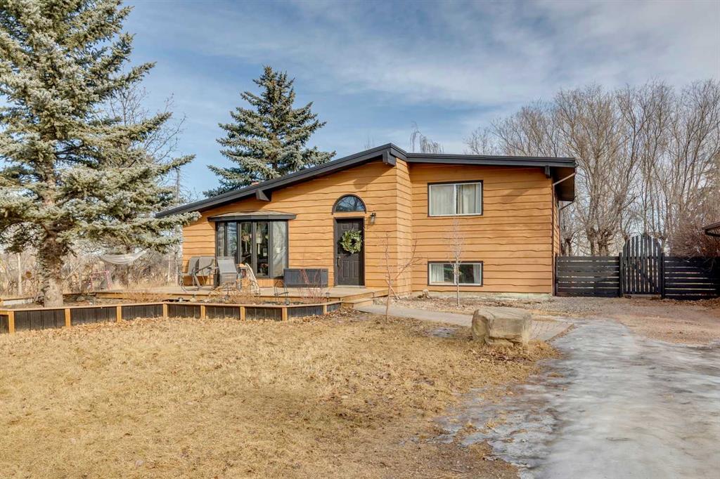 Picture of 113022 2453 Drive E, Rural Foothills County Real Estate Listing