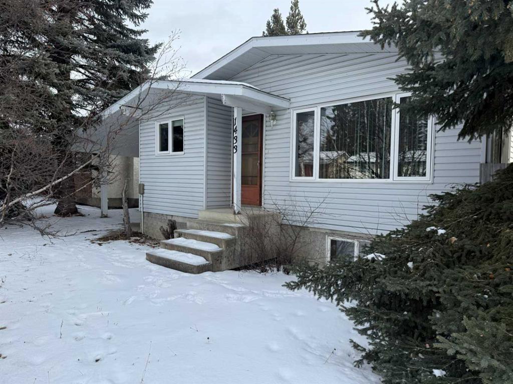 Picture of 1433 53 Street  , Edson Real Estate Listing