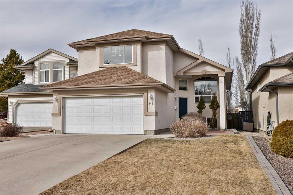 Picture of 147 Heritage Circle W, Lethbridge Real Estate Listing