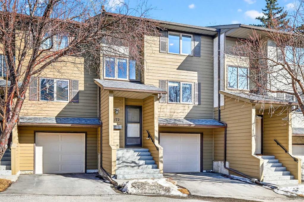 Picture of 172 Glamis Terrace SW, Calgary Real Estate Listing