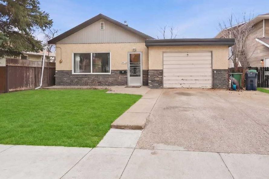 Picture of 2014 13 Street N, Lethbridge Real Estate Listing