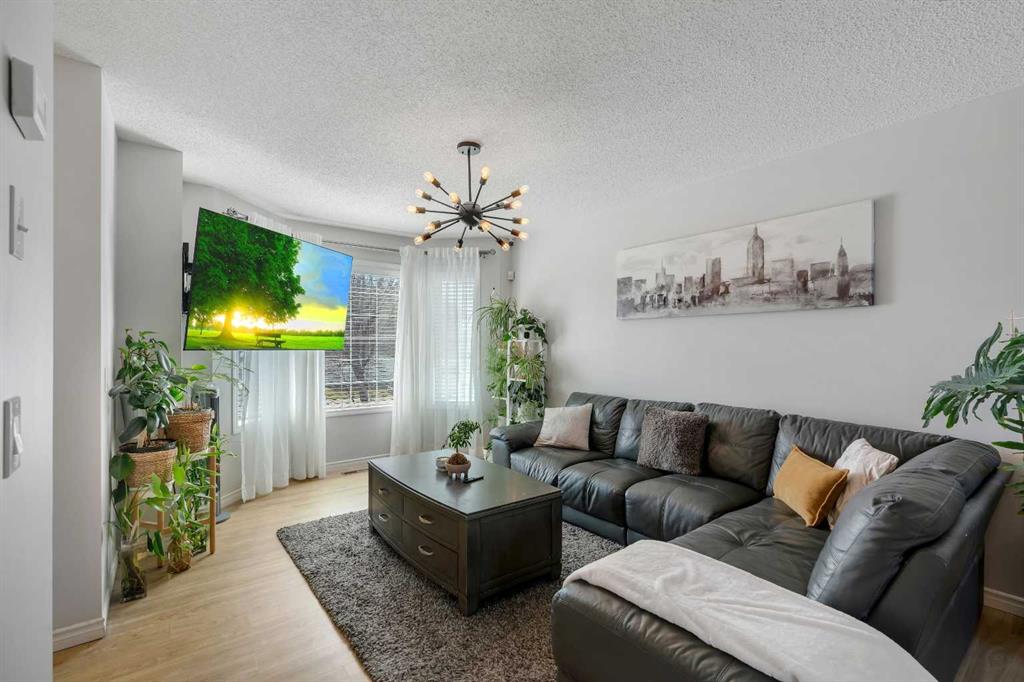 Picture of 179 Saddlemead Road NE, Calgary Real Estate Listing