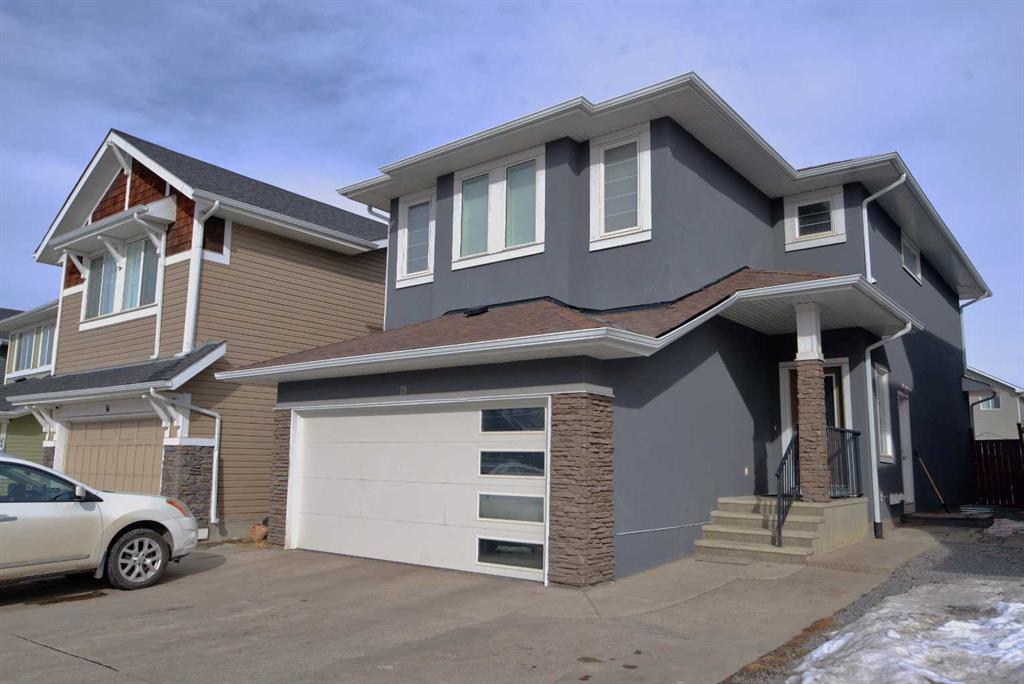 Picture of 18 Redstone Manor NE, Calgary Real Estate Listing