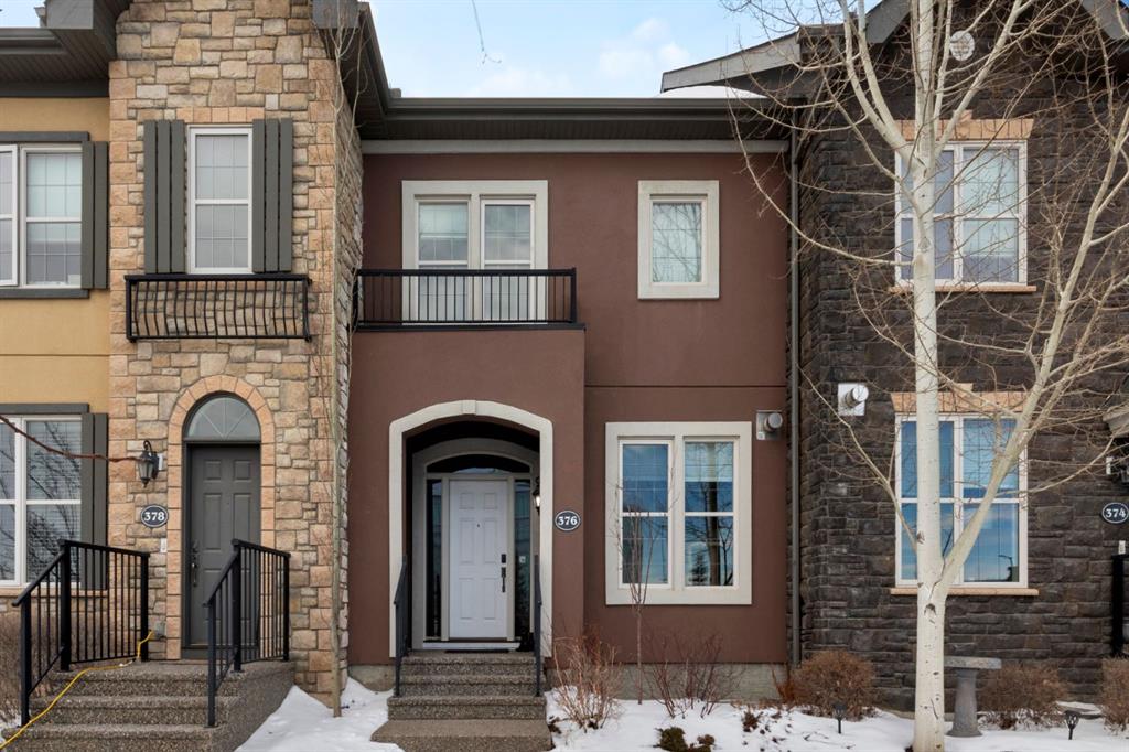 Picture of 376 Quarry Park Boulevard SE, Calgary Real Estate Listing