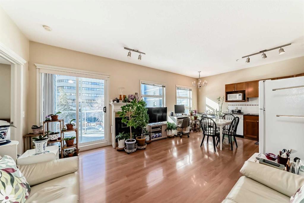 Picture of 209, 333 Riverfront Avenue SE, Calgary Real Estate Listing