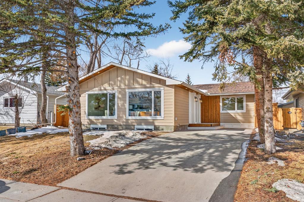 Picture of 10619 Mapleglen Crescent SE, Calgary Real Estate Listing