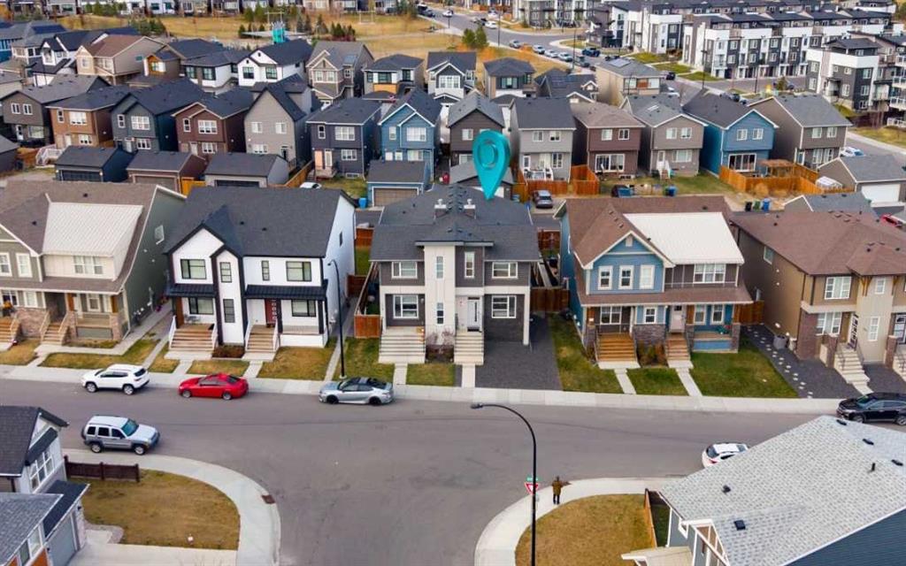 Picture of 174 Seton Grove SE, Calgary Real Estate Listing