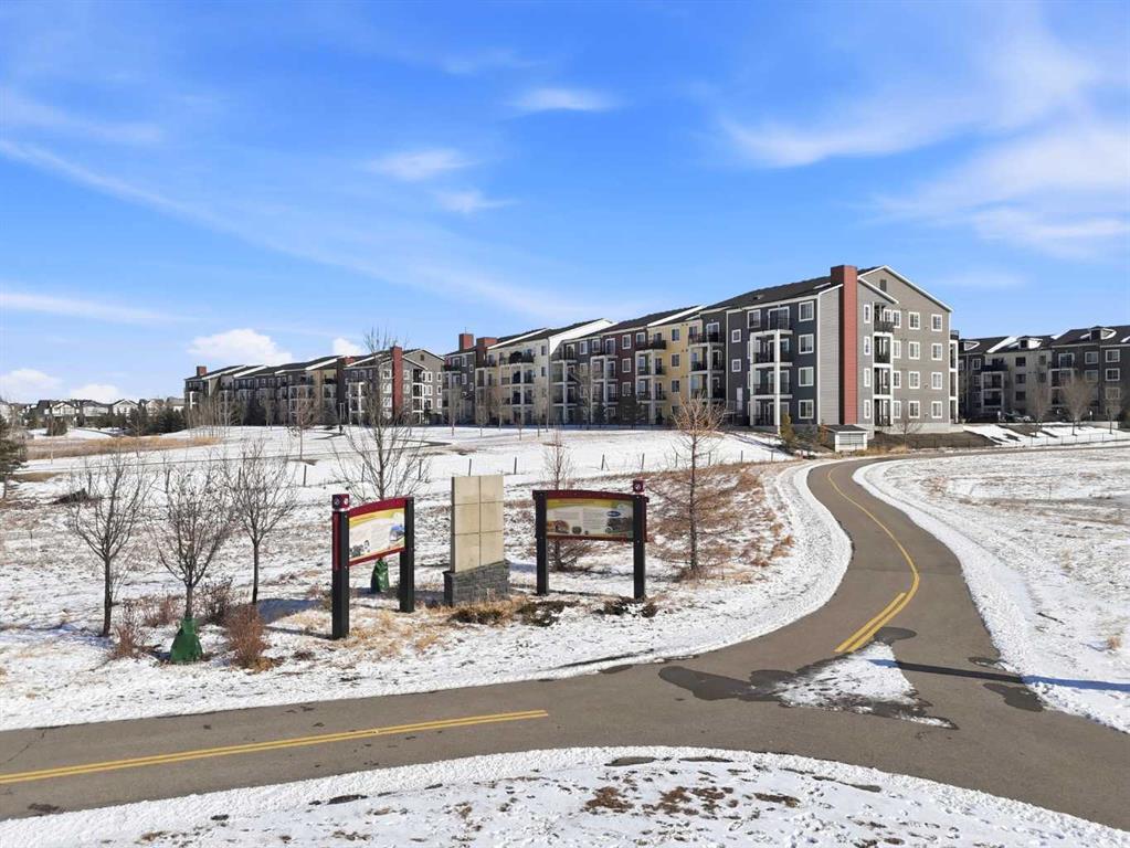 Picture of 2208, 99 Copperstone Park SE, Calgary Real Estate Listing