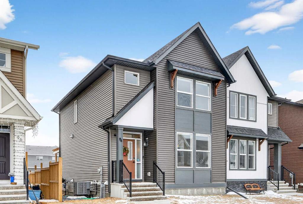 Picture of 94 Wolf Gate NW, Okotoks Real Estate Listing