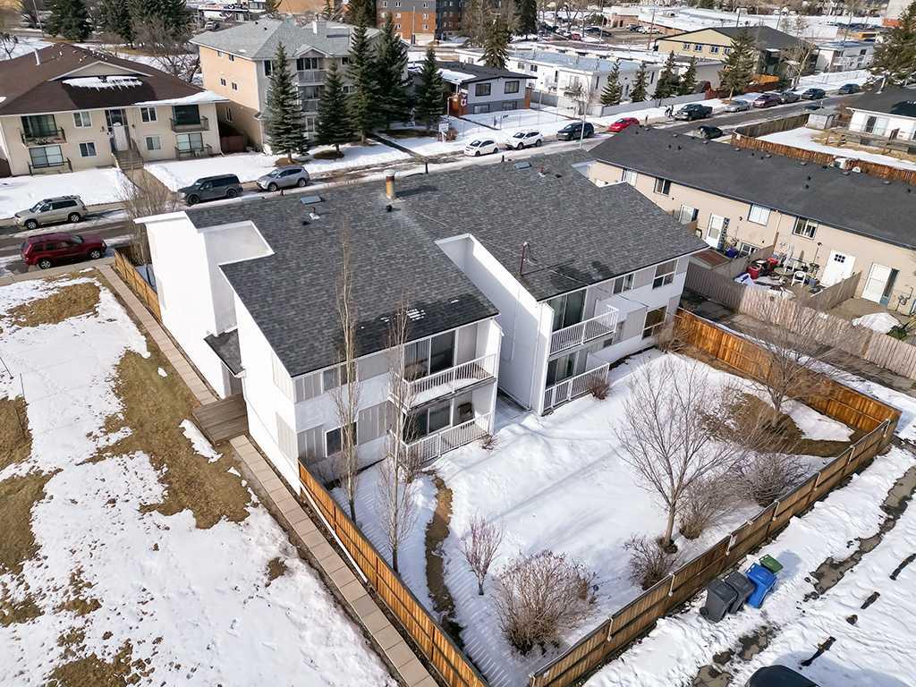 Picture of 5, 4328 75 Street NW, Calgary Real Estate Listing