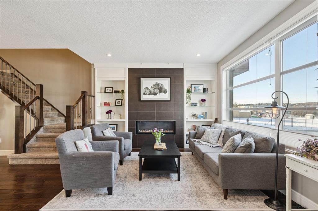 Picture of 4804 21 Avenue NW, Calgary Real Estate Listing