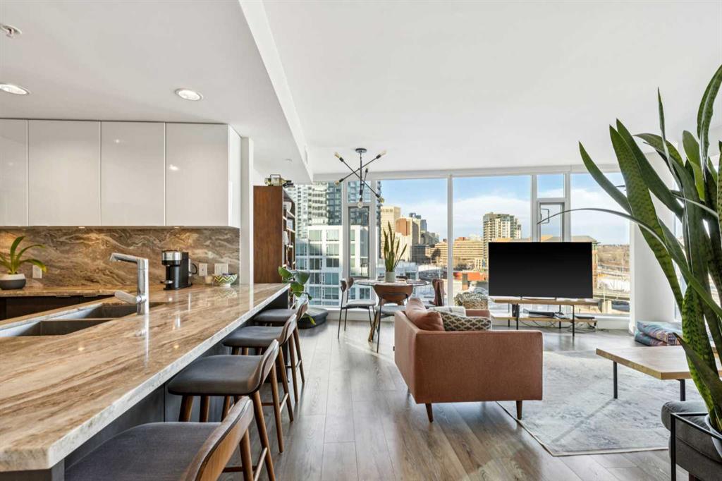 Picture of 702, 519 Riverfront Avenue SE, Calgary Real Estate Listing