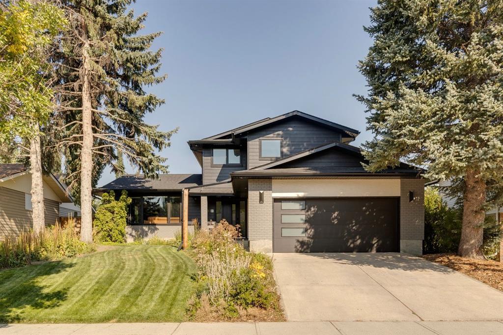 Picture of 308 Silvergrove Drive NW, Calgary Real Estate Listing