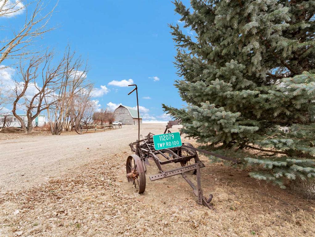 Picture of 112079 Township Road 100  , Bow Island Real Estate Listing